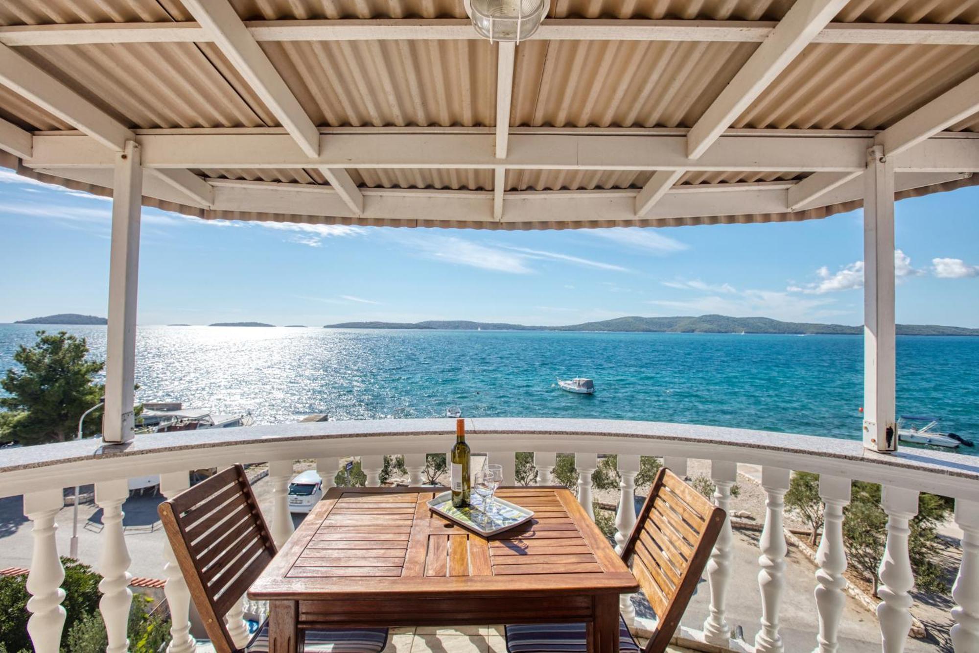 Apartments By The Sea Brodarica, Sibenik - 4194 エクステリア 写真