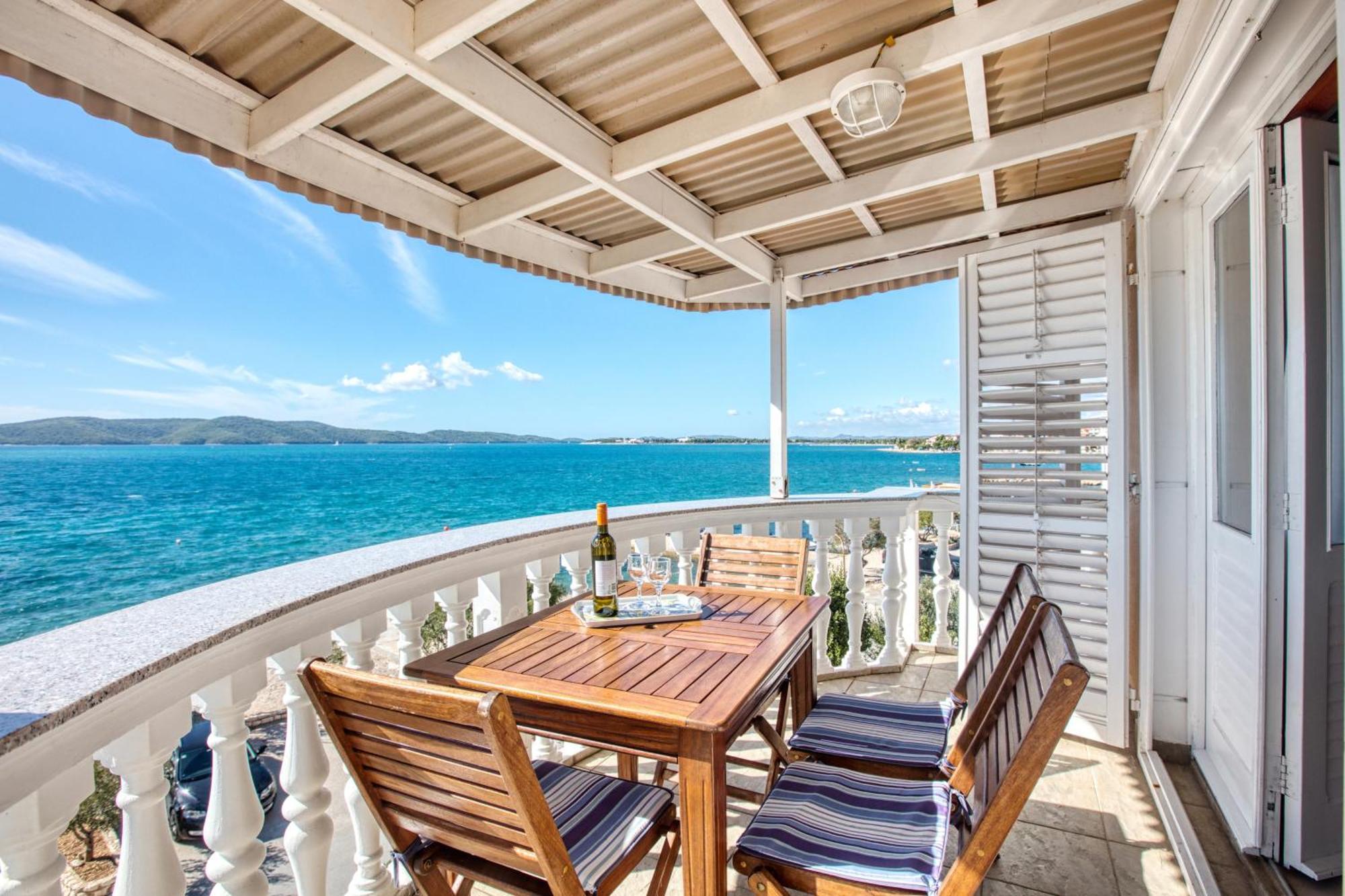 Apartments By The Sea Brodarica, Sibenik - 4194 エクステリア 写真